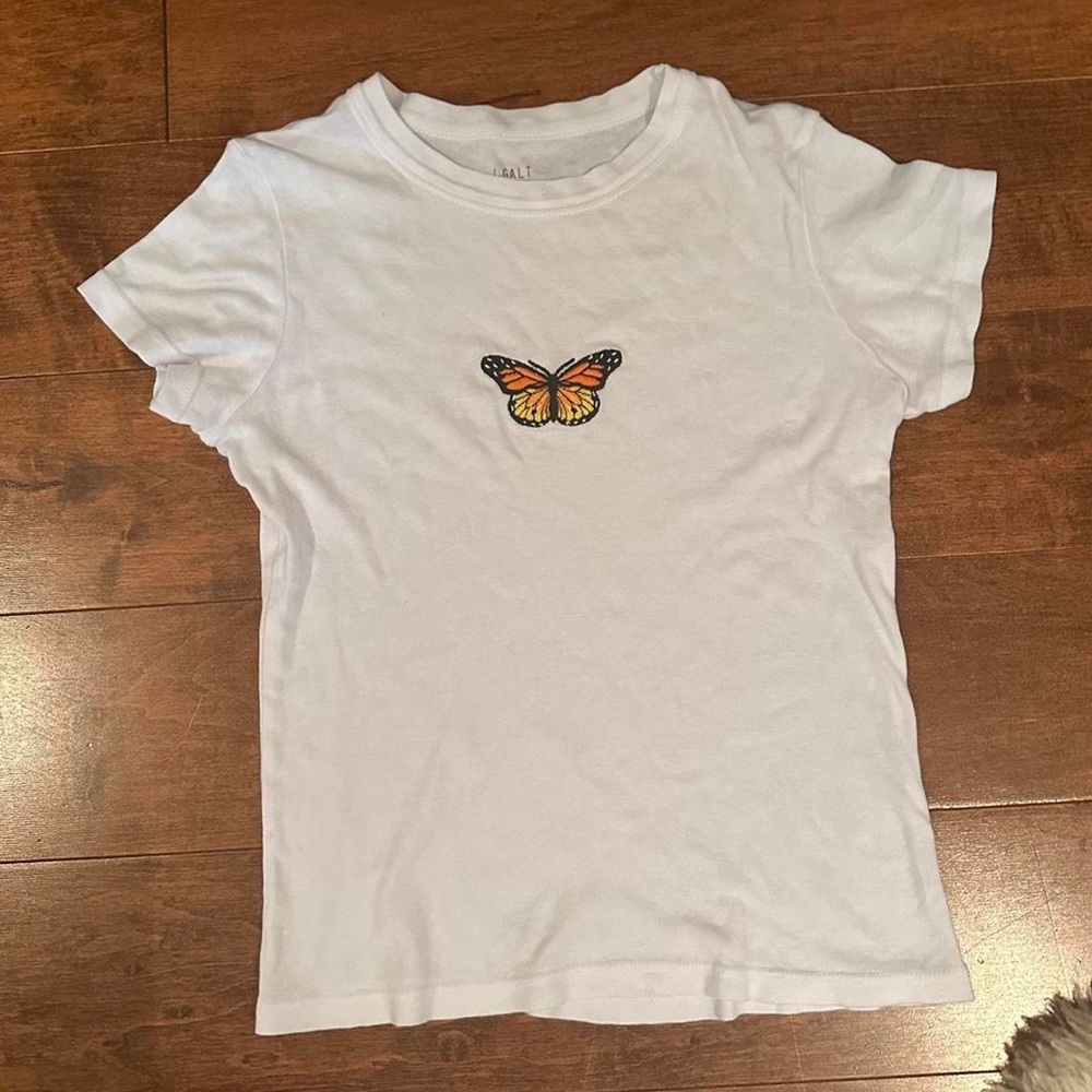 Brandy Melville (John Galt) O/S white butterfly baby tee